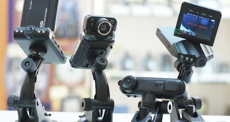 Как выбрать автомобильный видеорегистратор